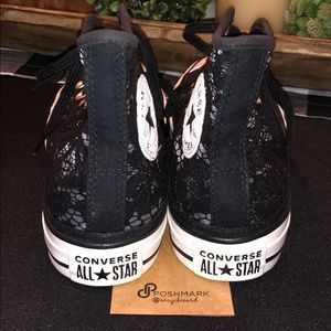 flower lace hi top chuck sneaker